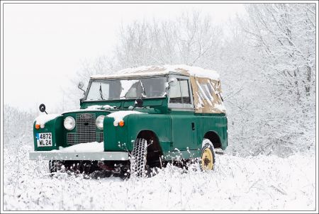 Land Rover Serie 2 dans la neige